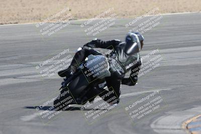 media/Mar-22-2025-CVMA (Sat) [[462c0ffedb]]/Race 12-Supersport Middleweight/